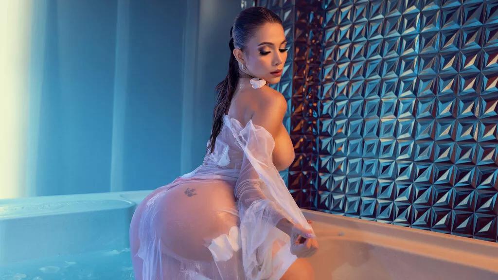 Girls free live sex cams: Check out the satisfaction of typing and cam2cam with our sensual livestreamers, who will teach you all about temptation and desires with their smoking hot physiques.