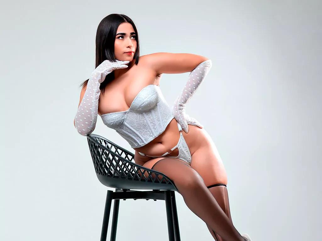 GraceHollister from LiveJasmin is Freechat