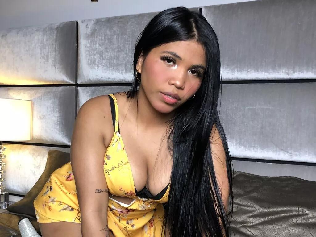 IisabellaVega from LiveJasmin is Freechat