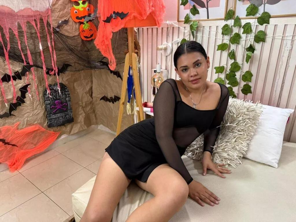 IrisCooperr from LiveJasmin is Freechat
