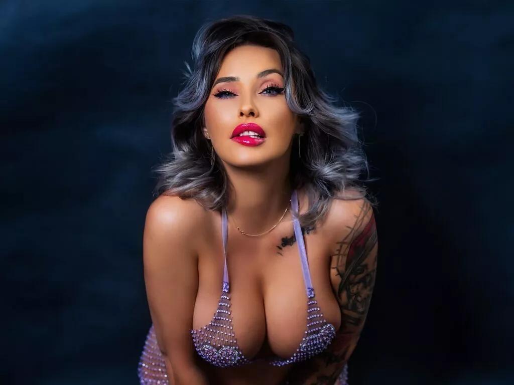 IssaSmith from LiveJasmin is Freechat