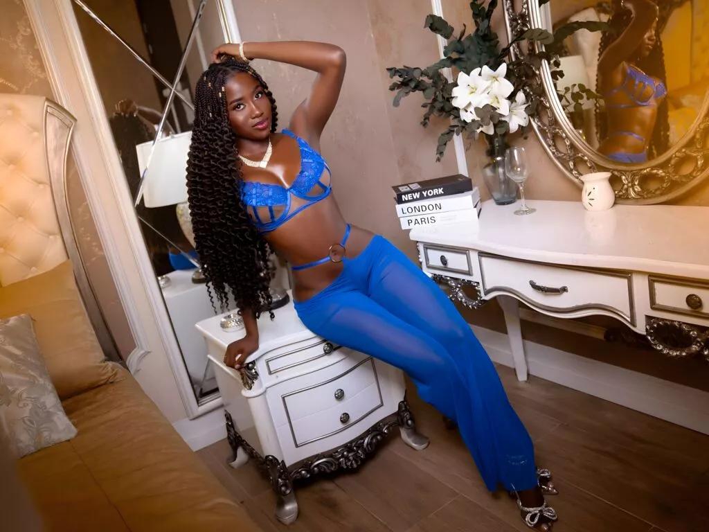Photos of IvonnyRoss from LiveJasmin is Freechat