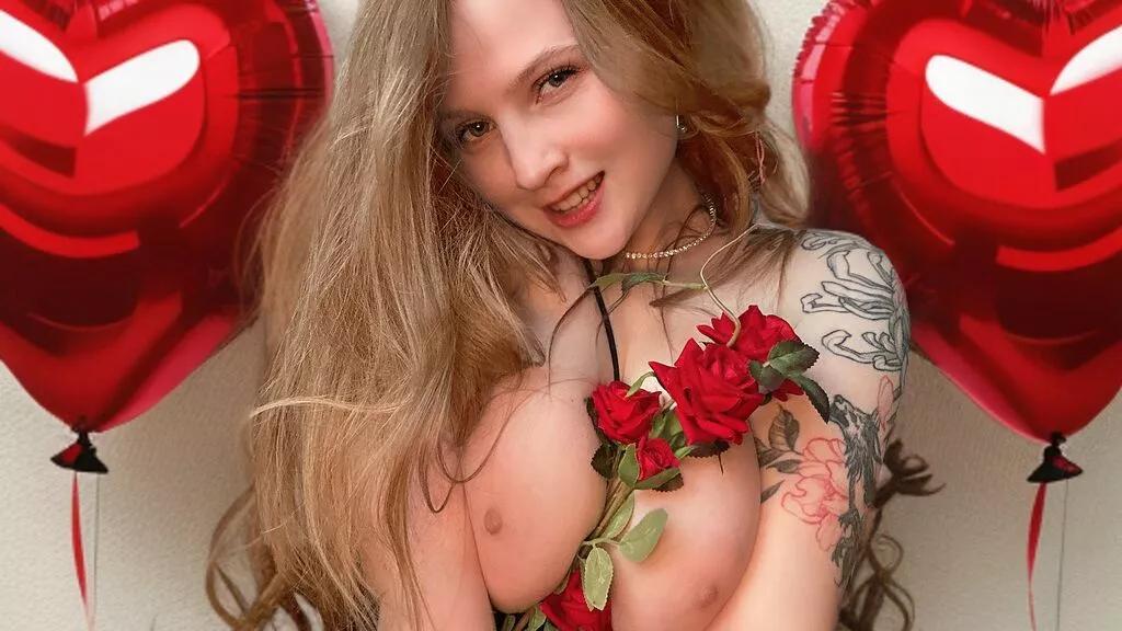 Girls free live sex cams: Check out the satisfaction of typing and cam2cam with our sensual livestreamers, who will teach you all about temptation and desires with their smoking hot physiques.
