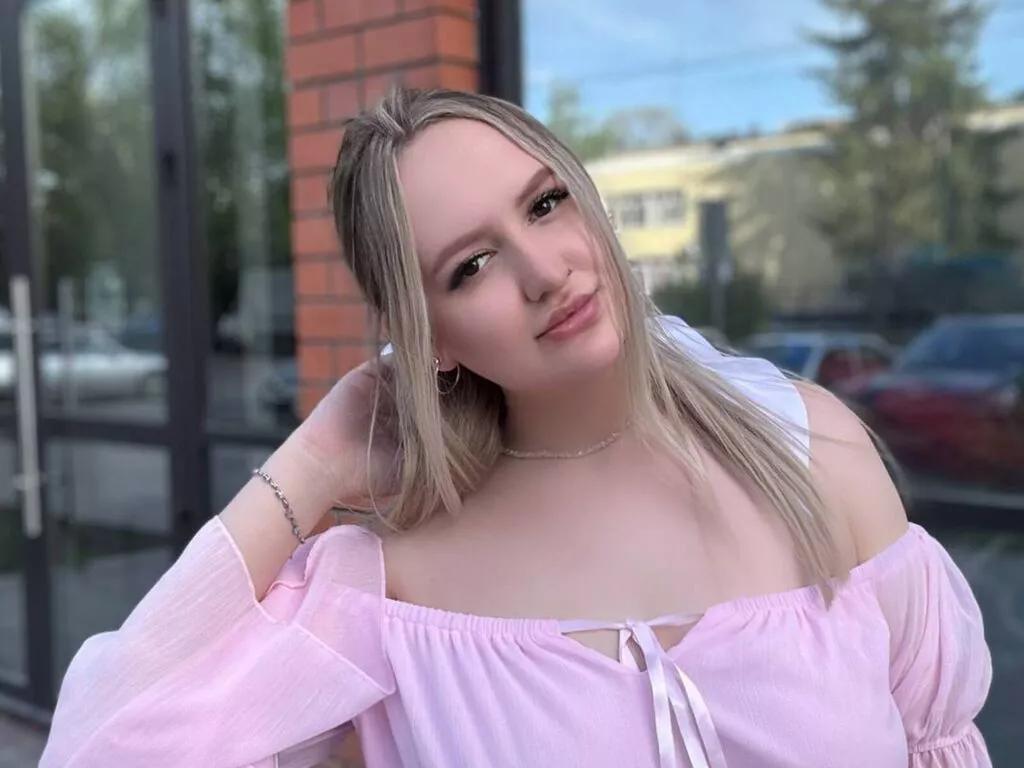 KellyHowell from LiveJasmin is Freechat