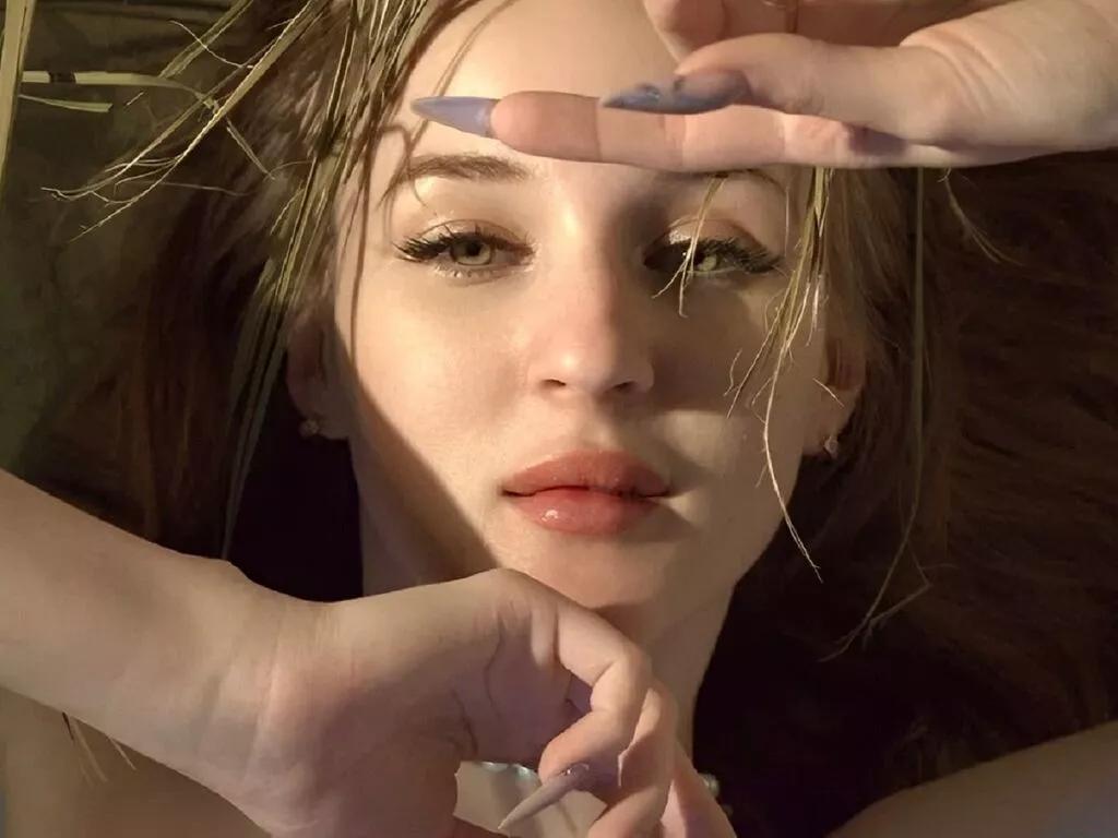 KianaWhite from LiveJasmin is Freechat