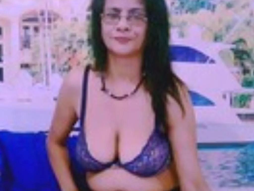 KirtiRose from LiveJasmin is Freechat