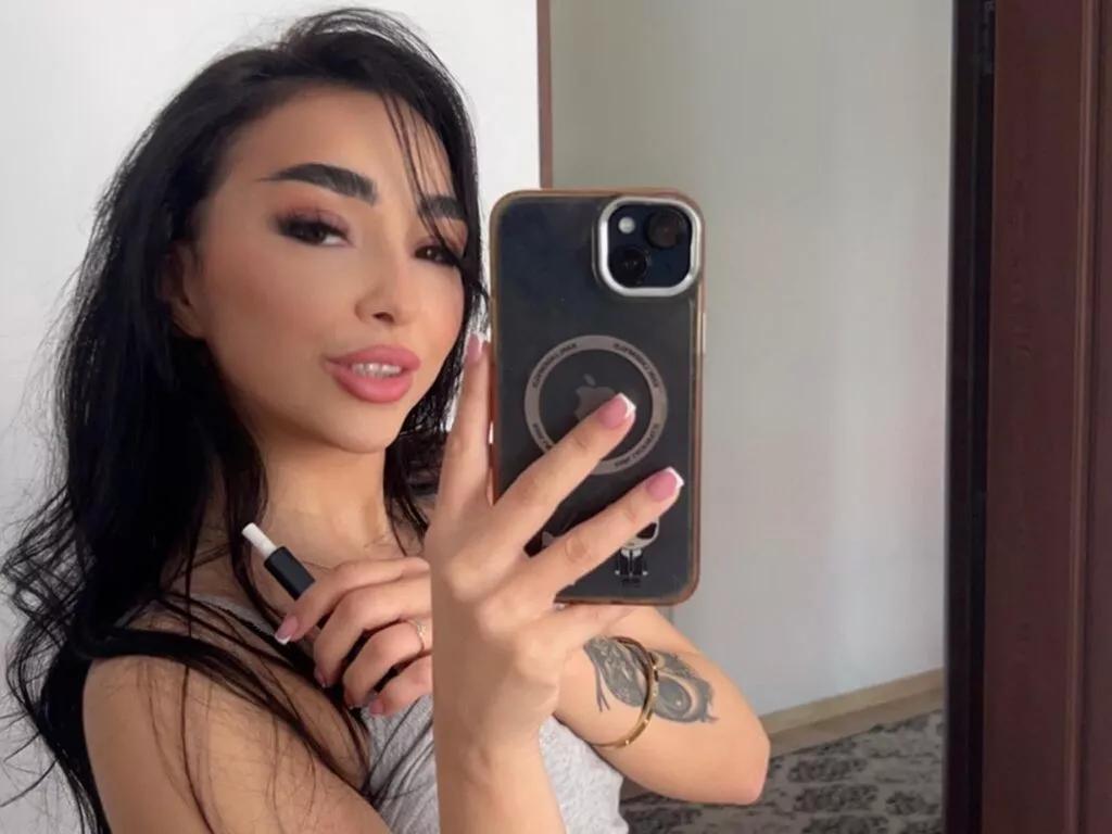 LaraMac from LiveJasmin is Freechat