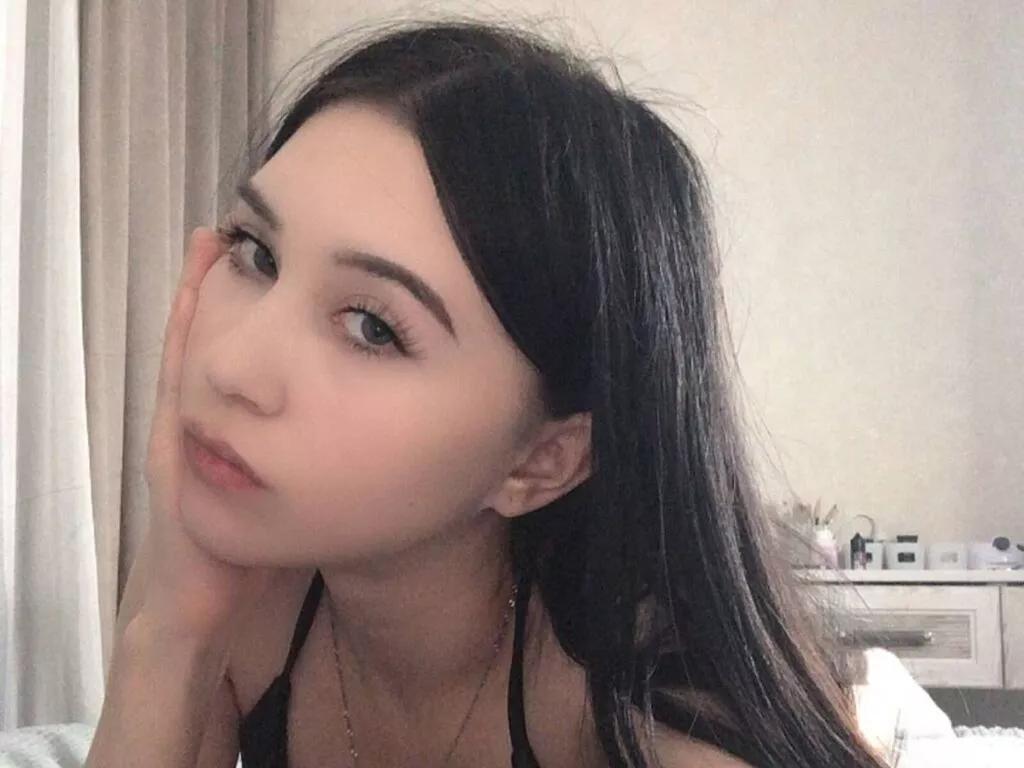 LindaHowell from LiveJasmin is Freechat