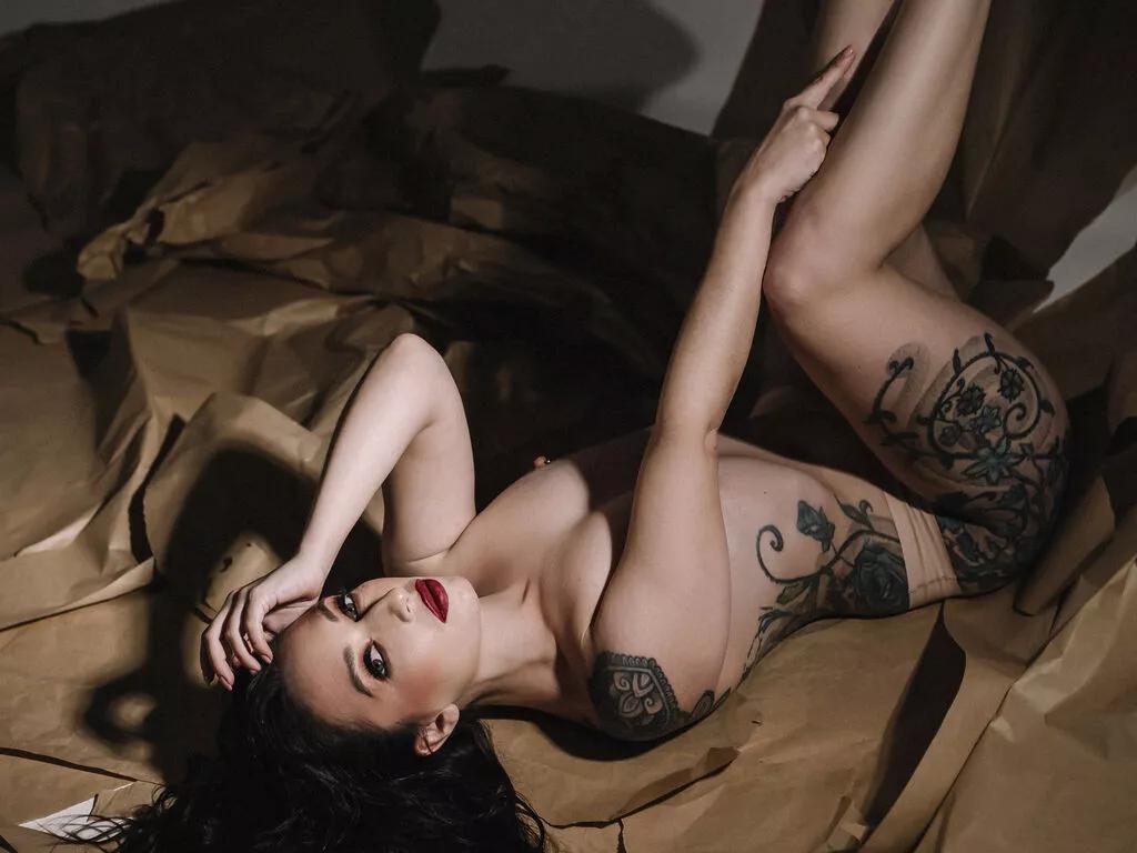 LucyStrike from LiveJasmin is Freechat