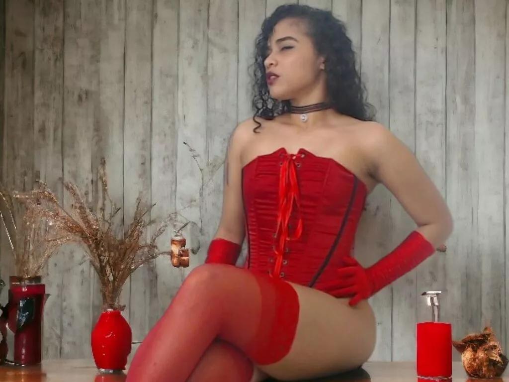 LunaMuler from LiveJasmin is Freechat