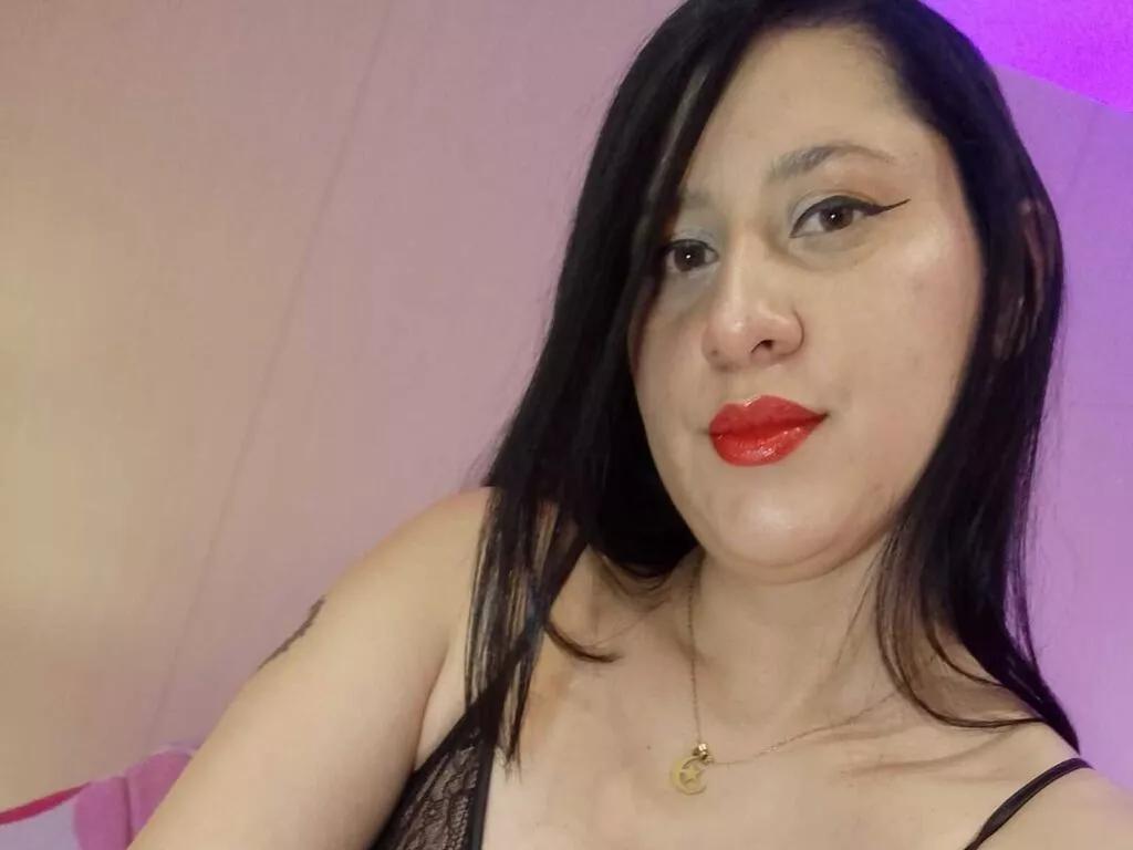 LunaVentura from LiveJasmin is Freechat