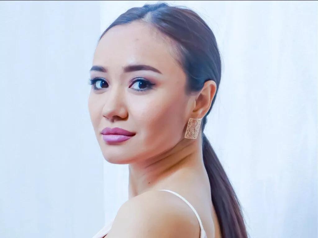MaliLin from LiveJasmin is Freechat