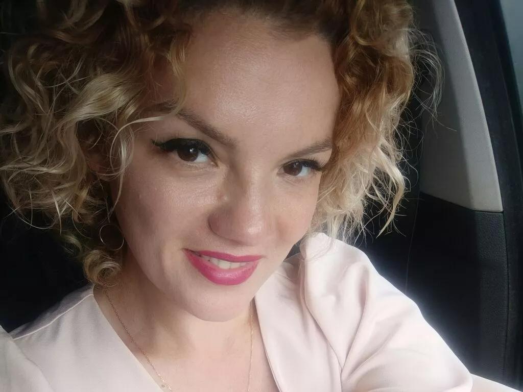 MarleenQueen from LiveJasmin is Freechat