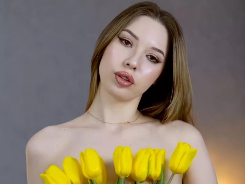 MaryZip from LiveJasmin is Freechat