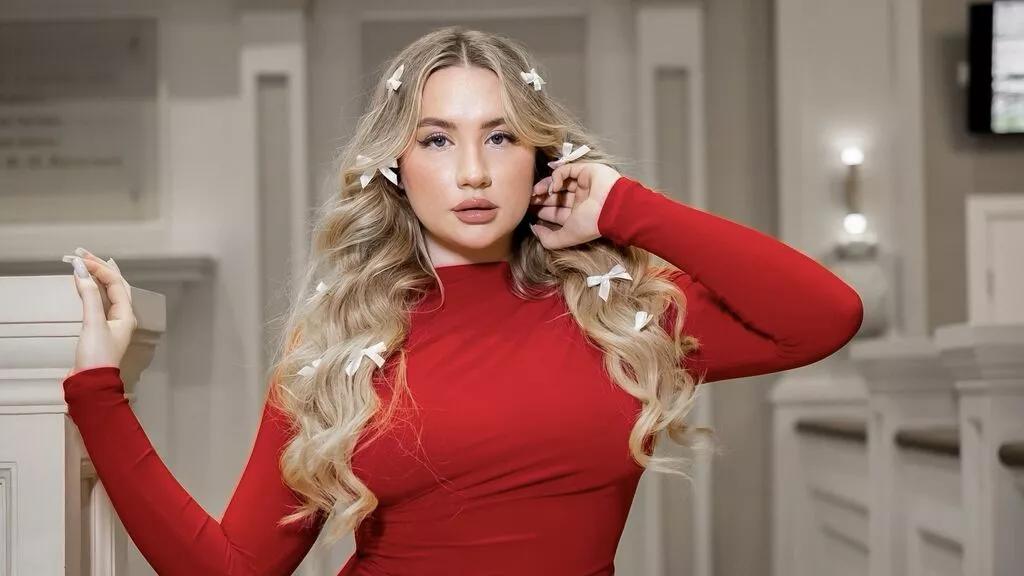 Girls free live sex cams: Check out the satisfaction of typing and cam2cam with our sensual livestreamers, who will teach you all about temptation and desires with their smoking hot physiques.