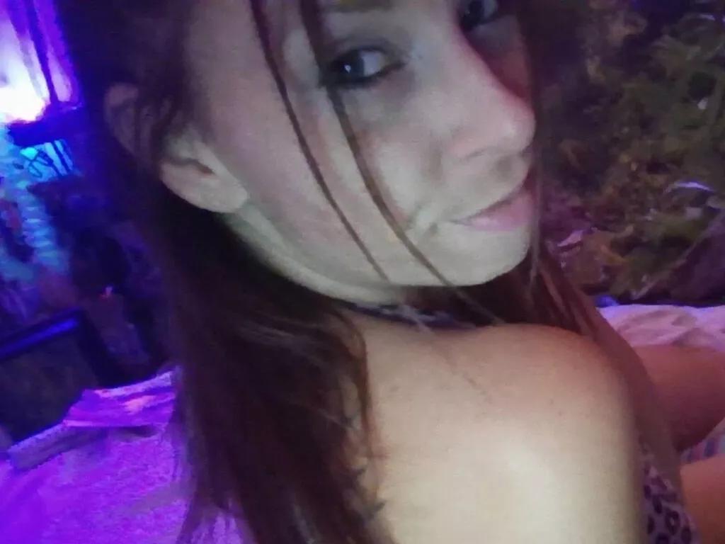 MollyDevine from LiveJasmin is Freechat