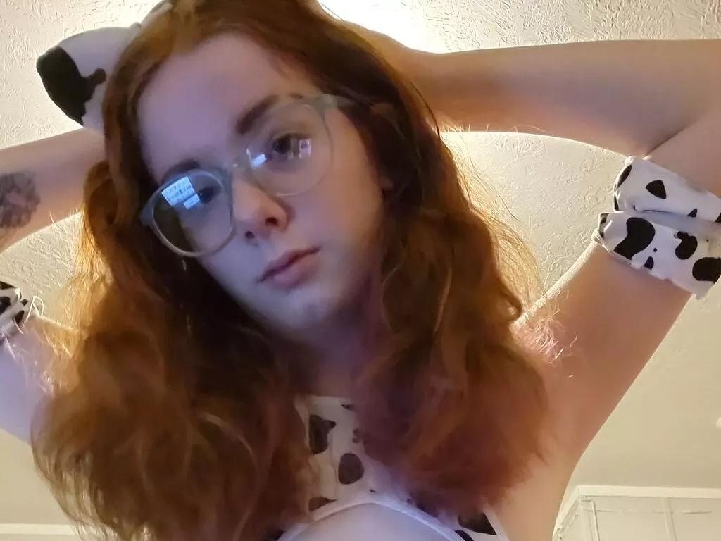 PrettyBluerose from LiveJasmin is Freechat