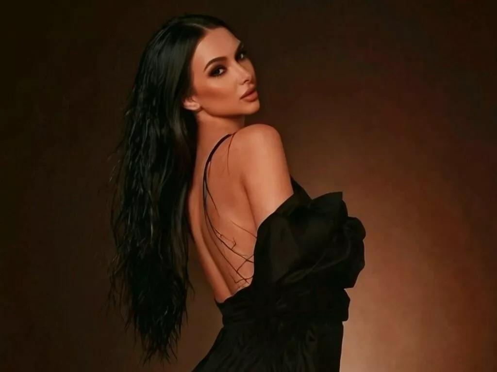 Photos of Raisa from LiveJasmin is Freechat