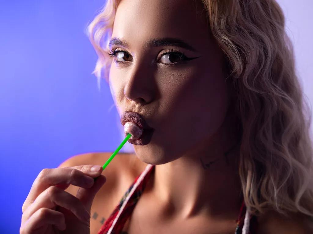 SandraDymond from LiveJasmin is Freechat