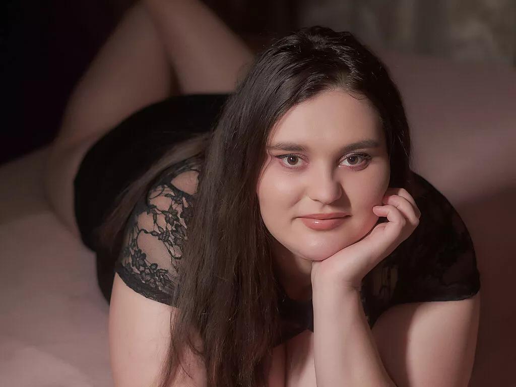 SaraElise from LiveJasmin is Freechat