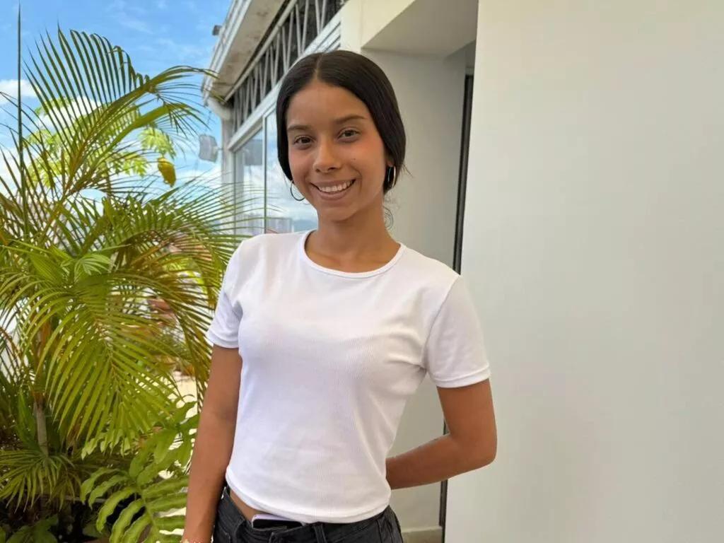 SarayRios from LiveJasmin is Freechat