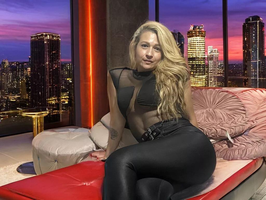TaleiaStar from LiveJasmin is Freechat