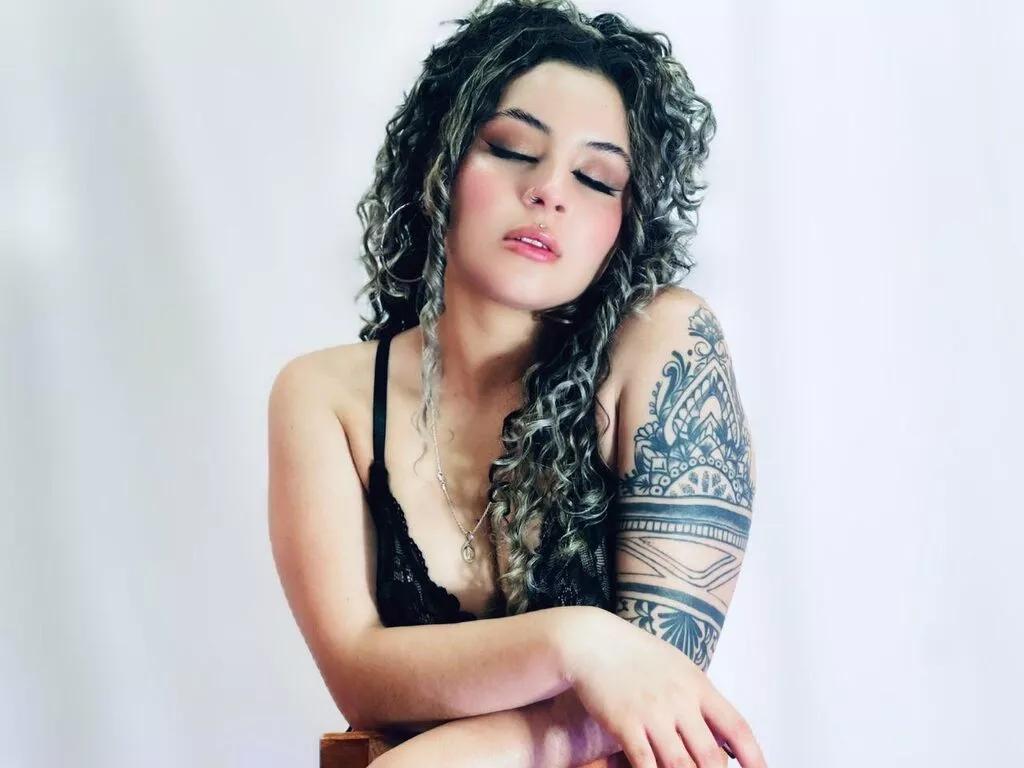 TinyMeyer from LiveJasmin is Freechat