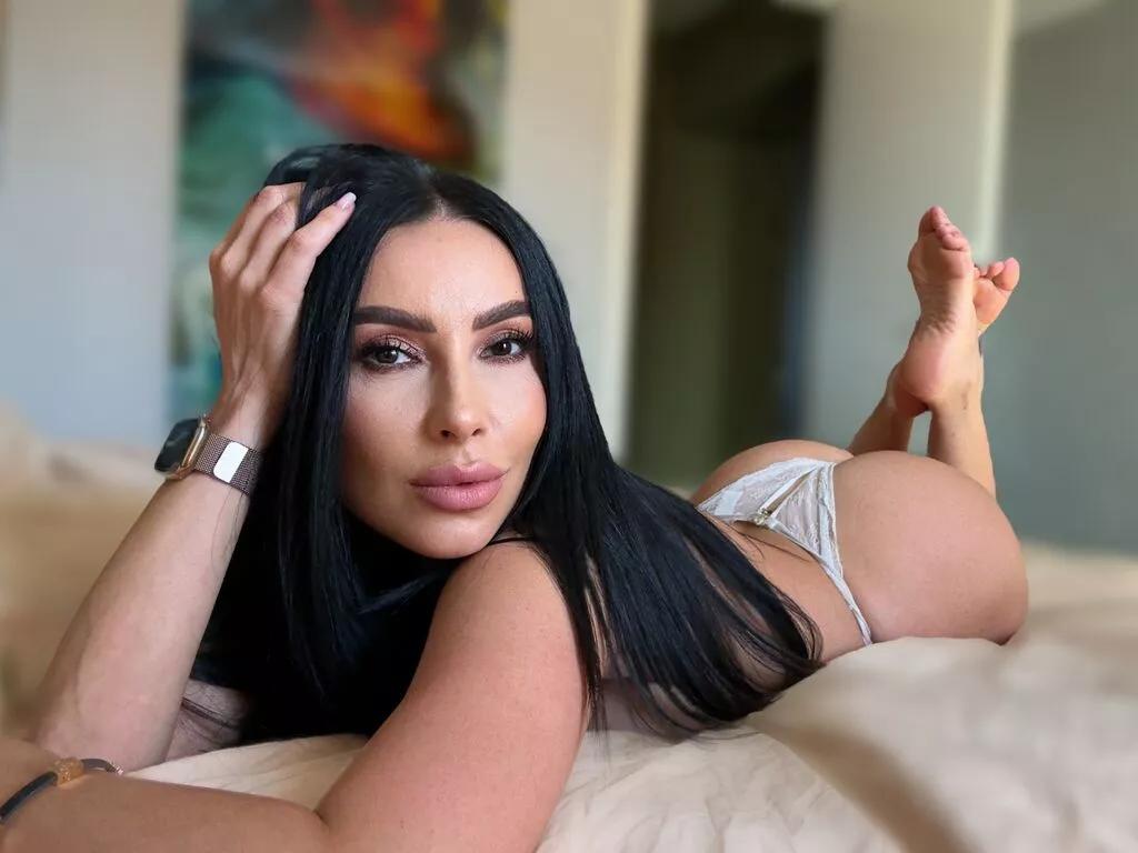 Vanessa from LiveJasmin is Freechat