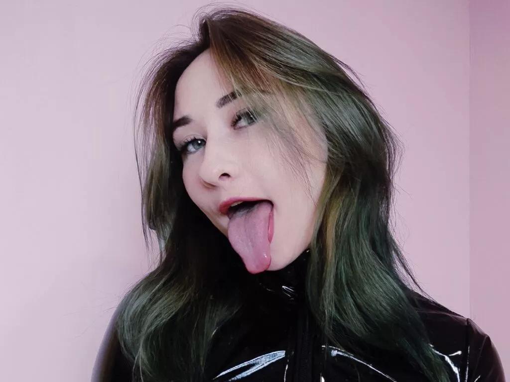 VikaCherry from LiveJasmin is Freechat