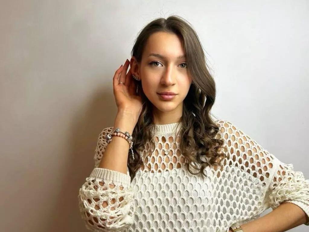 Photos of WhitneyBellas from LiveJasmin is Freechat