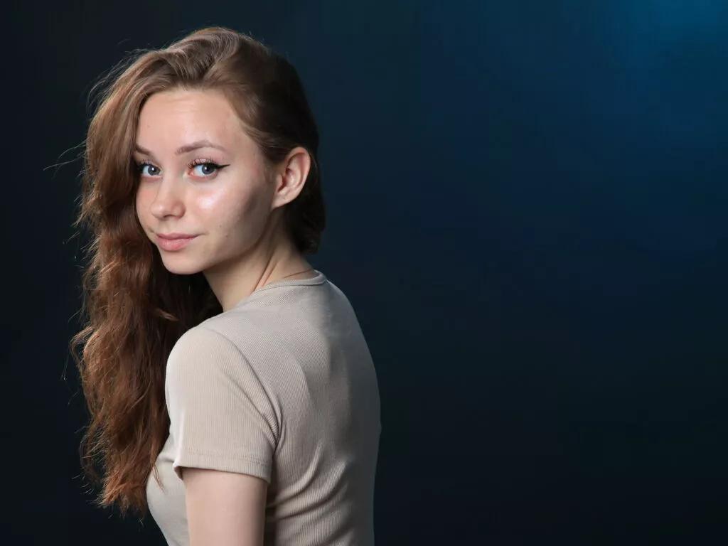 WiloneHathorne from LiveJasmin is Freechat