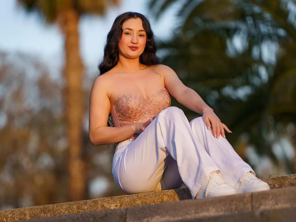 ZamphyraNight from LiveJasmin is Freechat
