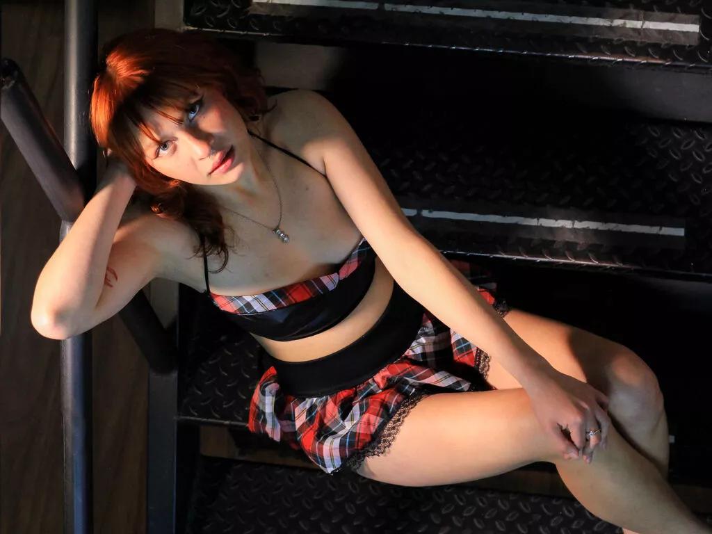 ZaziRose from LiveJasmin is Freechat
