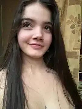 -LUCIANA- from StripChat is Freechat