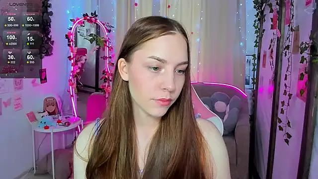 -Marilyn- from StripChat is Freechat