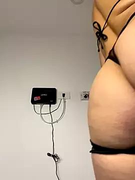 -Melissa from StripChat is Freechat