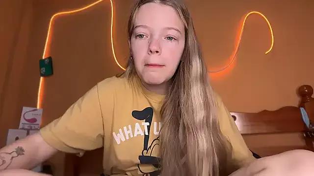 Girls free live sex cams: Check out the satisfaction of typing and cam2cam with our sensual livestreamers, who will teach you all about temptation and desires with their smoking hot physiques.