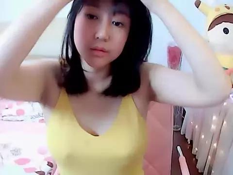 328coco from StripChat is Freechat