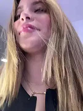 _Alicee_1 from StripChat is Freechat