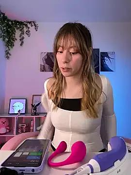 Spur your dreams, talk and cam2cam with smoking hot bigclit and assplay freechat cam hosts. Our picks of naughty trimmed-white, strapon & cheapest-privates-white live cams will incite your thirst. Discover their live productions here for free!