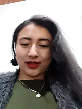 _Sarah-Office1 from StripChat is Freechat
