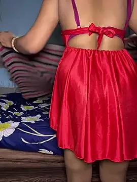Girls free live sex cams: Check out the satisfaction of typing and cam2cam with our sensual livestreamers, who will teach you all about temptation and desires with their smoking hot physiques.