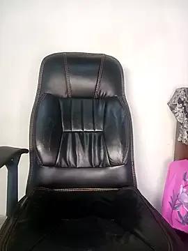 Girls free live sex cams: Check out the satisfaction of typing and cam2cam with our sensual livestreamers, who will teach you all about temptation and desires with their smoking hot physiques.