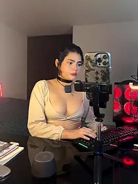 abby_latui from StripChat is Freechat