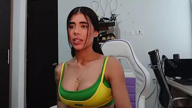 Photos of Abril1_ from StripChat is Freechat
