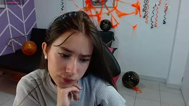 Adhara_Kitten from StripChat is Freechat