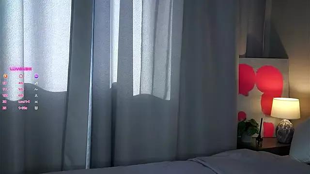 Girls free live sex cams: Check out the satisfaction of typing and cam2cam with our sensual livestreamers, who will teach you all about temptation and desires with their smoking hot physiques.