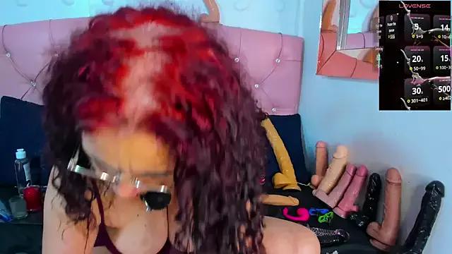 agatha_ross26 from StripChat
