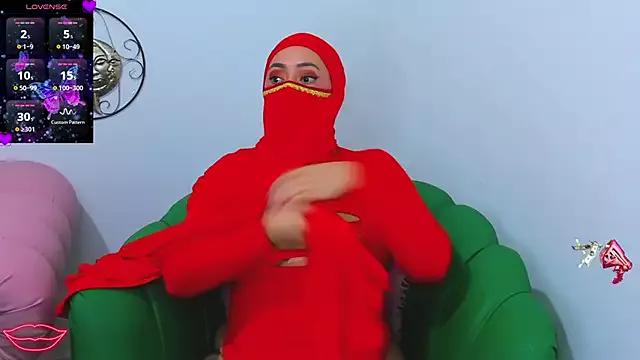 Aisha_Malek from StripChat is Freechat