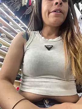 alana_GS from StripChat is Freechat